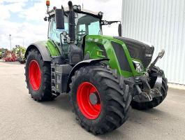 Fendt 828 VARIO S4 PROFI PLUS traktor
