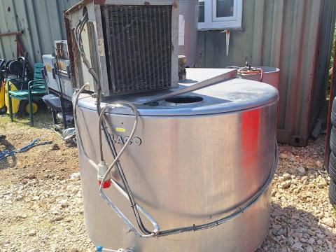 Tejhűtő 1200 literes eladó Tejhűtő 1200 literes eladó