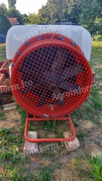 Függesztett axiál permetező 500 l
