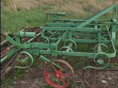 Rugóskapás kombinátor