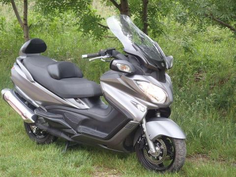 Suzuki Burgman 650 2009-2013 alkatrészek eladók Tapolcán Suzuki Burgman 650 2009-2013 alkatrészek eladók Tapolcán