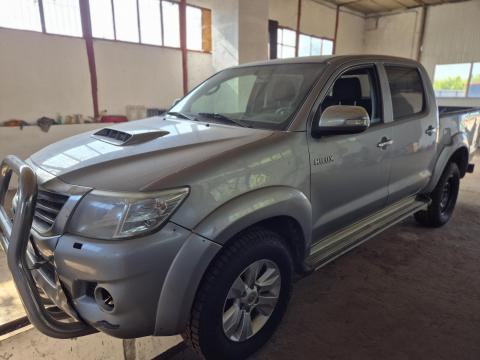 TOYOTA HILUX eladó TOYOTA HILUX eladó