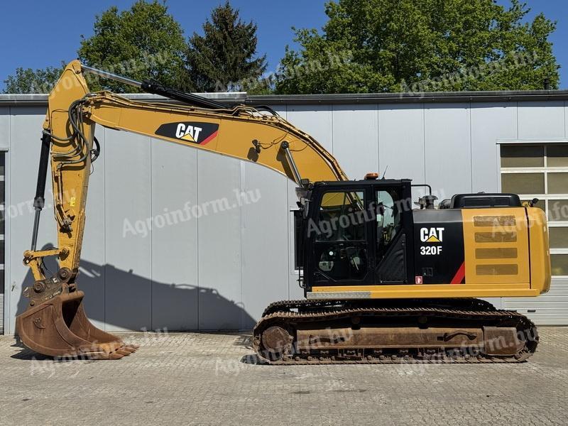 Caterpillar 320 FL / 2016 / 7.643 üzemóra / Lízing már 20%-tól