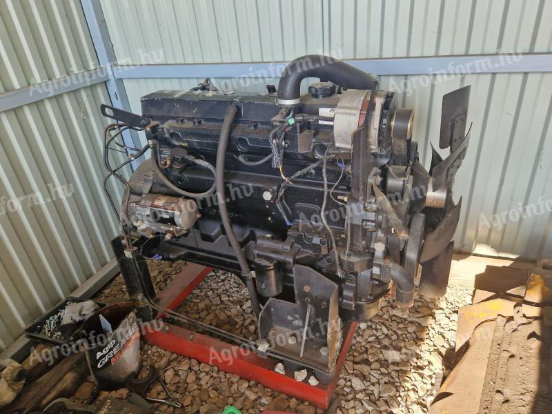 John Deere 6.8 motor eladó