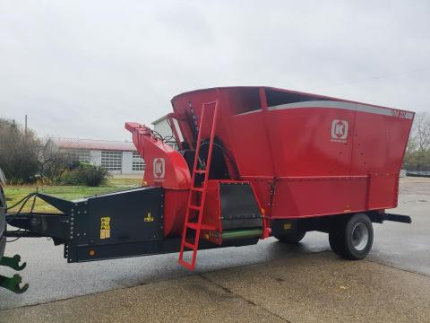 Kongskilde (CNH) VM 22-2 B M szalmabefúvós etetőkocsi Kongskilde (CNH) VM 22-2 B M szalmabefúvós etetőkocsi