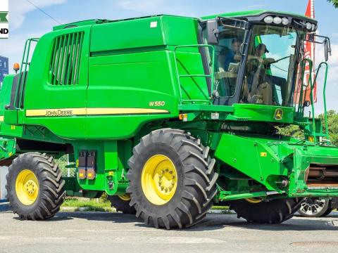 John Deere W 550 – 2981 h – 5,5 m – 2011 rok John Deere W 550 – 2981 h – 5,5 m – 2011 rok