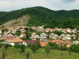 Eladó erdő Istenmezején, Heves vármegye