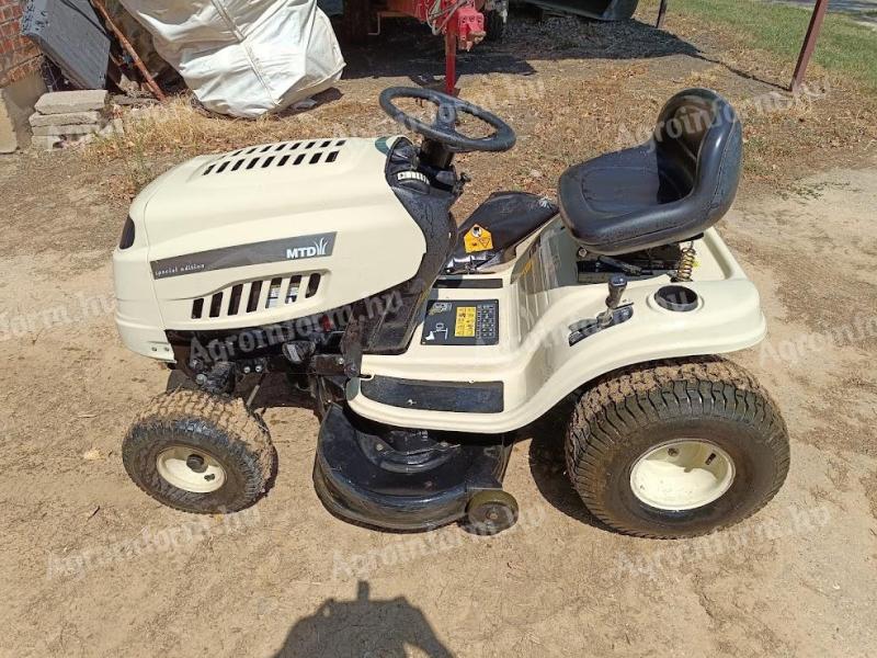 MTD Special edition DL 96 H eladó fűnyíró traktor