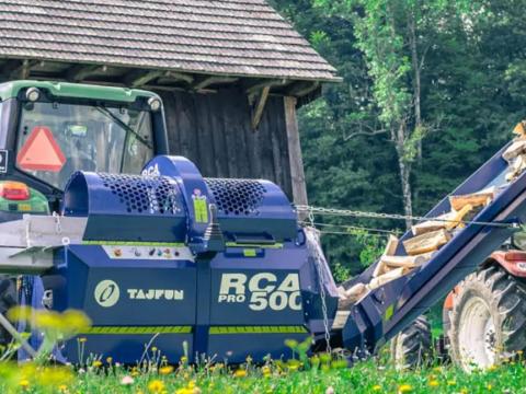 TAJFUN RCA 500 Pro tűzifa készítő – Royal Traktor TAJFUN RCA 500 Pro tűzifa készítő – Royal Traktor