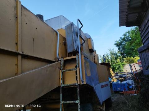 Claas 106 kombájn összes alkatrésze bontva eladó Claas 106 kombájn összes alkatrésze bontva eladó