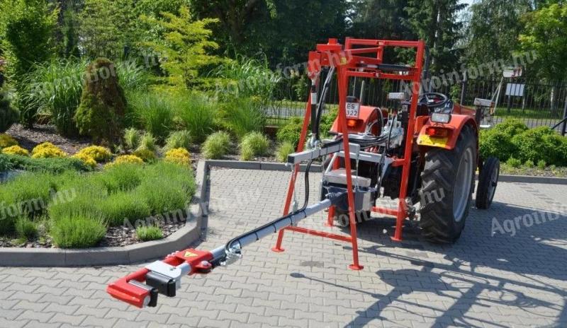 JAGODA PESTKA P30-20cm függesztett gyümölcsfarázó- ROYAL TRAKTOR