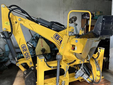 Spapperi 50-25 árokásó eladó Spapperi 50-25 árokásó eladó