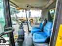 NEW HOLLAND CR 9060 - 2008 - 2554 h + HEDER 6,09 M