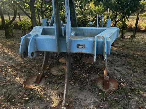 Altalajlazító, 3 késes, Leko típus, 2013-as évjárat