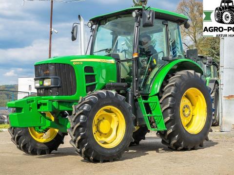 JOHN DEERE 6100 D - 2011 ROK - 100 KM JOHN DEERE 6100 D - 2011 ROK - 100 KM