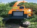 JENSEN A530XL láctalpas faaprító - 24 Le dízelmotorral - ROYAL TRAKTOR