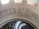 Eladó új BKT Agro Max Teris 800/65R32 kombájn gumiabroncs
