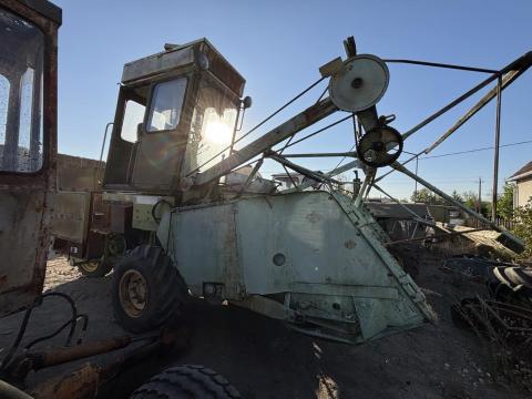 Fortschritt E281 C silózó Fortschritt E281 C silózó