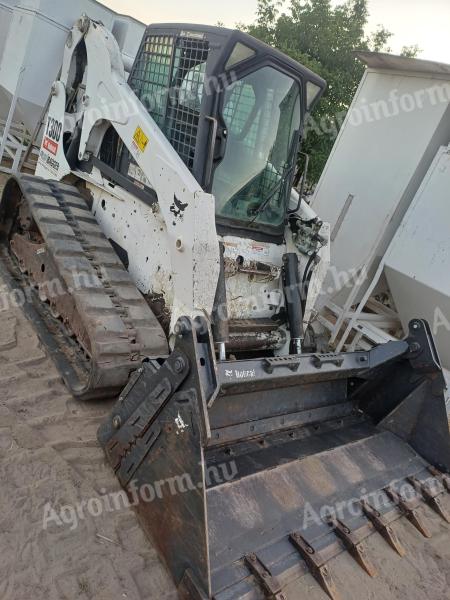 Bobcat T-300