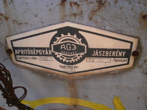 Jászberényi őrlő eladó