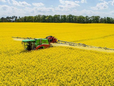 KRUKOWIAK HERKULES 4000l önjáró permetező - ROYAL TRAKTOR KRUKOWIAK HERKULES 4000l önjáró permetező - ROYAL TRAKTOR