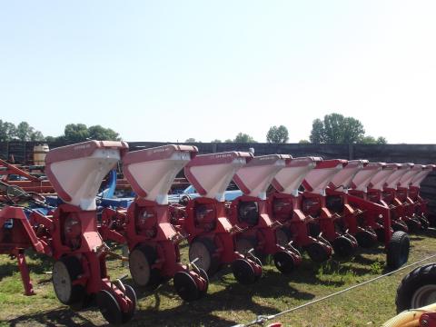 Kverneland Optima HD 12 soros szemenkénti vetőgép eladó Kverneland Optima HD 12 soros szemenkénti vetőgép eladó