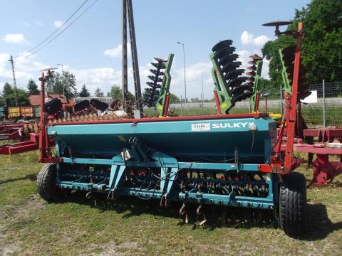 Sulky gabonavetőgép jó állapotban eladó Sulky gabonavetőgép jó állapotban eladó