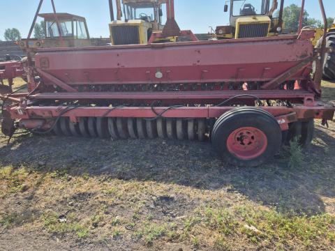 IH Kühne 6200 gabonavetőgép eladó IH Kühne 6200 gabonavetőgép eladó