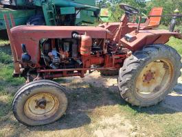 Eladó T25 traktor – üzemképes állapotban