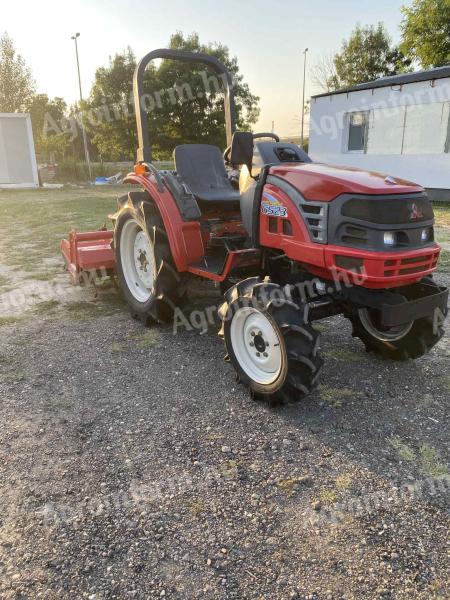 Japán kistraktor traktor MTZ carrero
