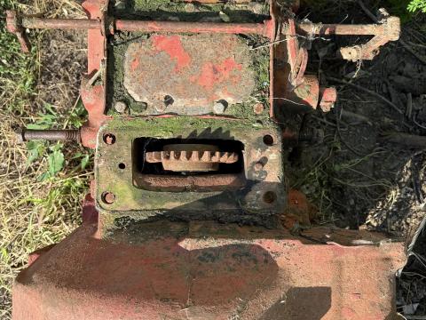 Eladó Mtz 80-82-es darázsderék Eladó Mtz 80-82-es darázsderék