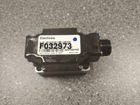 Timberjack hidraulika szivattyú vezérlőszelep F032973 Timberjack hidraulika szivattyú vezérlőszelep F032973