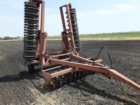 Eladó hidraulikusan összecsukható Cambridge henger