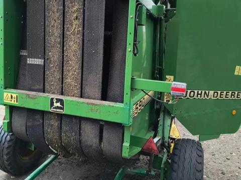 John Deere 590 bálázó eladó jó állapotban John Deere 590 bálázó eladó jó állapotban