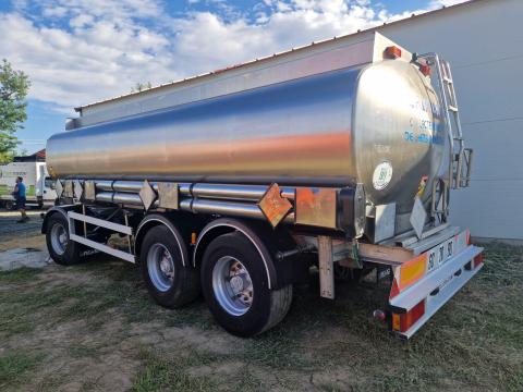 Saválló tartálykocsi 18000l, nitrosol tartály, viz szállító tartálykocsi, saválló tartály Saválló tartálykocsi 18000l, nitrosol tartály, viz szállító tartálykocsi, saválló tartály