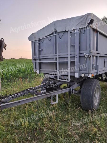 HW 6011 IFA billenős pótkocsi friss műszakival, kamionkerékkel, kukorica vagy napraforgó csere érdekel