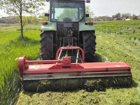 Kuhn 280cmes kalapácsos szárzuzó Kuhn 280cmes kalapácsos szárzuzó