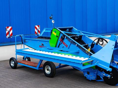 KRUKOWIAK PYRUS MINI egysoros burgonyaásó - Royal Traktor KRUKOWIAK PYRUS MINI egysoros burgonyaásó - Royal Traktor