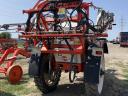 Kuhn Atlantique 3200 literes permetező,  24 méteres alumínium szórókerettel