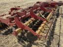 Vaderstad Carrier 820-as rövidtárcsa,  szezonra felkészítve