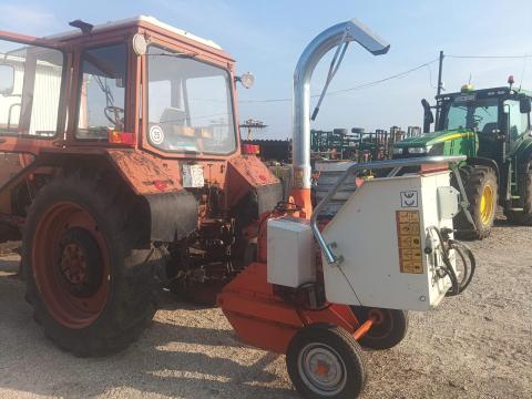 Nagy teljesítményű, újszerű ágaprító eladó Dunaföldváron Nagy teljesítményű, újszerű ágaprító eladó Dunaföldváron