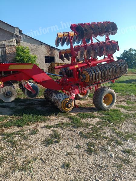 Vaderstad carrier