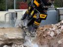 MB CRUSHER PT650,  PT1150,  PT1650 roppantó-vágó ollók - ROYAL TRAKTOR