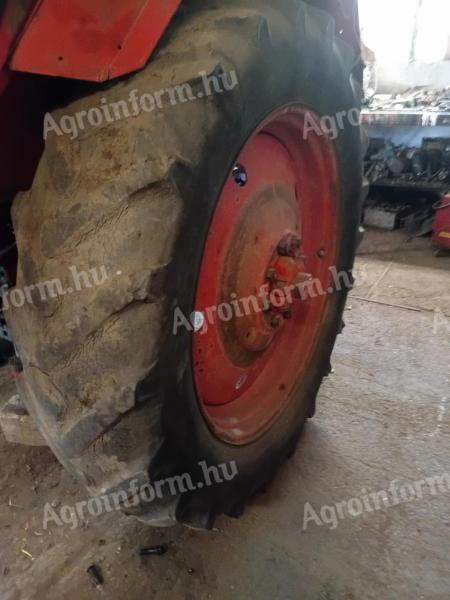 MTZ 50/80 traktor alkatrészek eladók