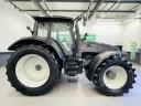 Valtra T213 Versu traktor fordítható üléssel - kiváló állapotban