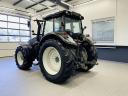 Valtra T213 Versu traktor fordítható üléssel - kiváló állapotban