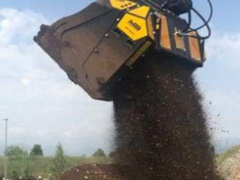 MB-HDS207- 533 csillagrosta kanalak - ROYAL TRAKTOR MB-HDS207- 533 csillagrosta kanalak - ROYAL TRAKTOR