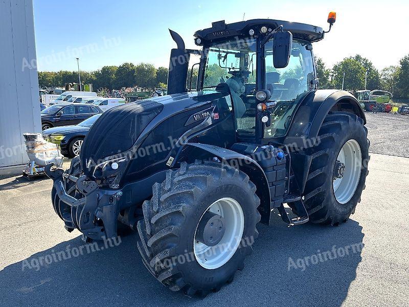 Valtra S 274 traktor