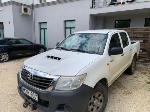 Toyota Hilux 2.5D-4D 4x4 2014-es évjárat Toyota Hilux 2.5D-4D 4x4 2014-es évjárat