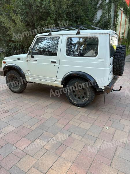 Suzuki sj 413